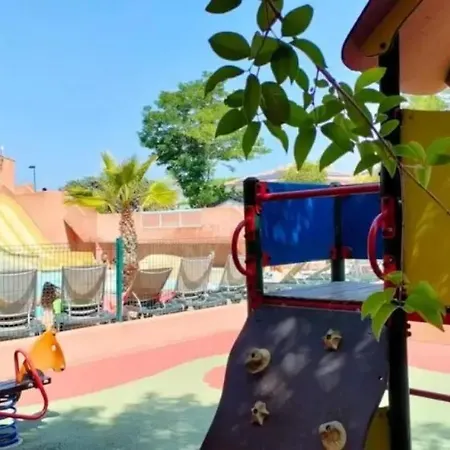 Parque de Campismo ZEcamping 3 étoiles parc aquatique piscine à 2km de la plage animaux acceptés Bormes-les-Mimosas