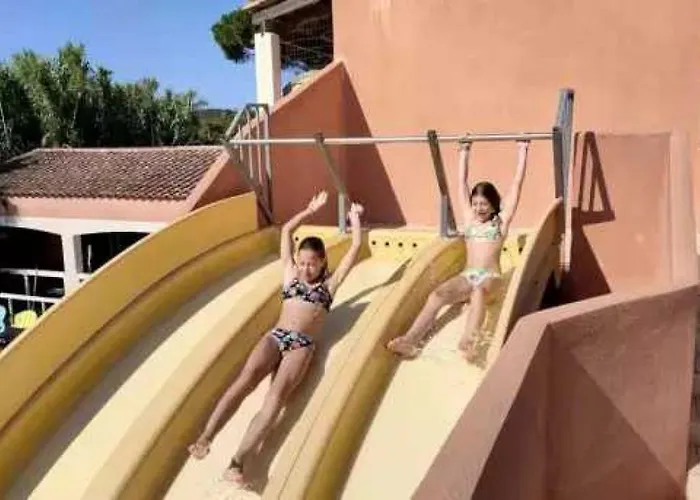 Кемпинг Zecamping 3 Parc Aquatique Piscine A 2km De La Animaux Acceptes Борм-ле-Мимоза