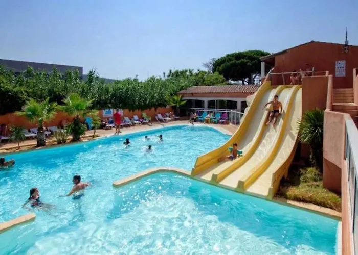 Zecamping 3 Parc Aquatique Piscine A 2km De La Animaux Acceptes Кемпинг