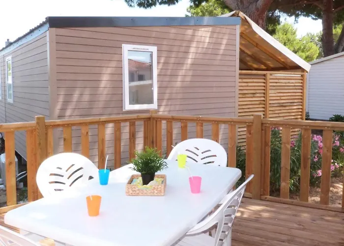 3 Etoiles - Parc Aquatique - Eebach Kemping Bormes-les-Mimosas